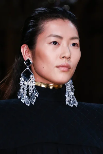 Look 39